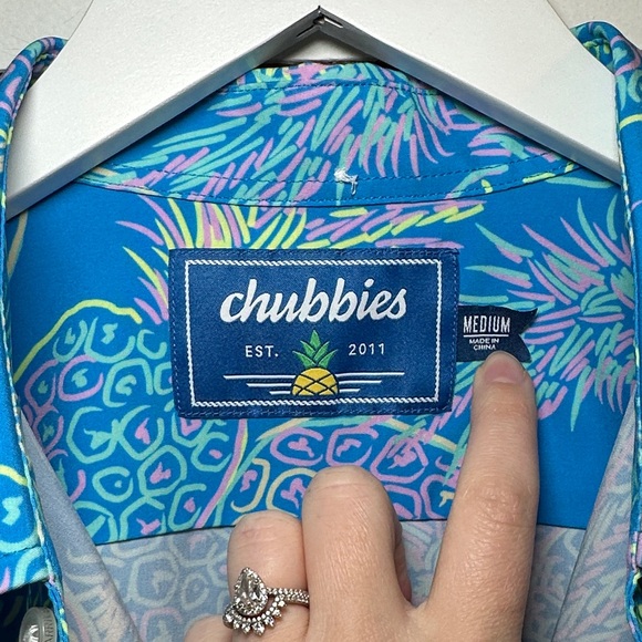 Chubbies Mens Blue Pineapple Hawaiian Performance Polo Shirt Medium - Picture 2 of 9